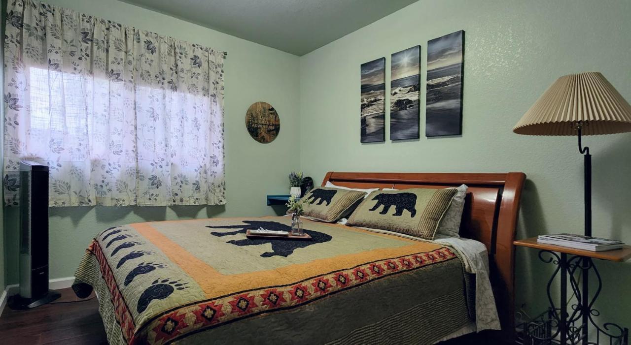 אנקורג' Trinity Escapes - Two Bedroom Two Bathroom Full Apartment Near Airport מראה חיצוני תמונה